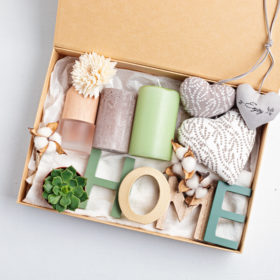 Seasonal gift box